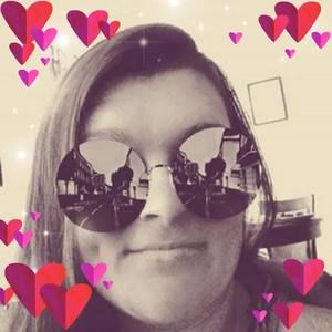 Meet your Posher, Carrie